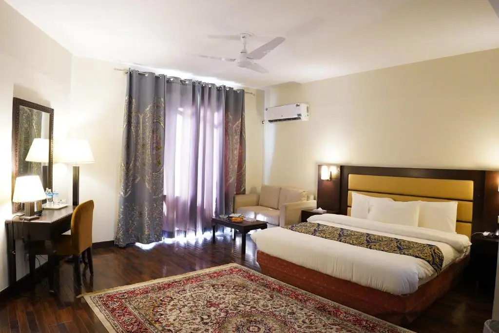 Hunza Darbar hotel